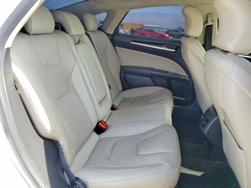 53828306 :رقم المزاد ، 3FA6P0RU9JR245477 vin ، 2018 Ford Fusion مزاد بيع