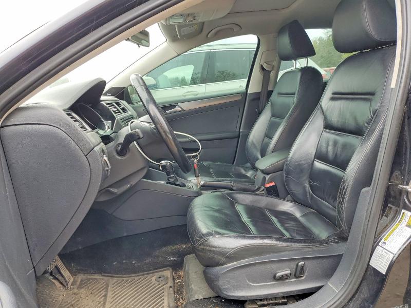 51851516 :رقم المزاد ، 3VWL07AJ2FM229179 vin ، 2015 Volkswagen Jetta مزاد بيع