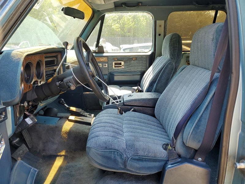 Продажа на аукционе авто 1991 Chevrolet Suburban, vin: 1GNGV26K9MF122743, номер лота: 53280326