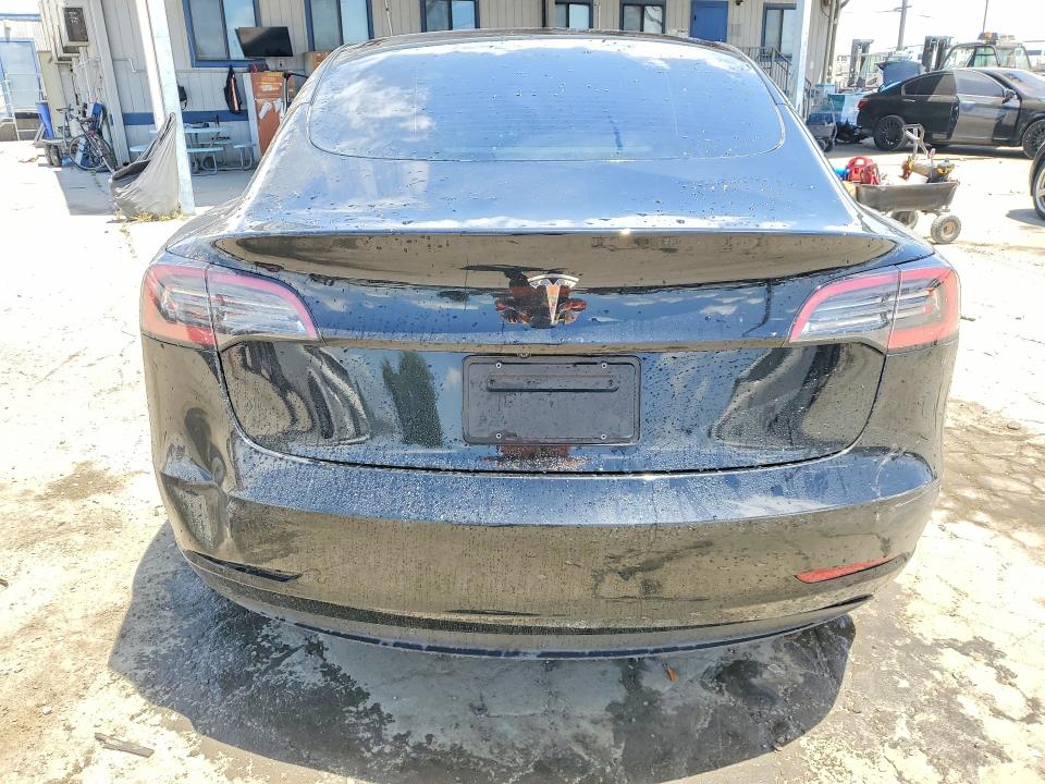 Продажа на аукционе авто 2023 Tesla Model 3, vin: 5YJ3E1EAXPF600350, номер лота: 54725856