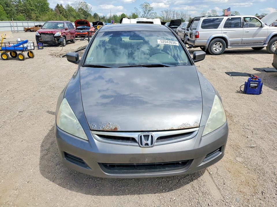 Продажа на аукционе авто 2006 Honda Accord, vin: 1HGCM56886A054520, номер лота: 52043036