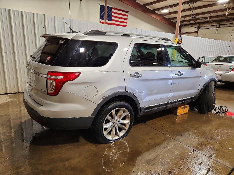 53738566 :رقم المزاد ، 1FMHK8D88BGA06422 vin ، 2011 Ford Explorer مزاد بيع