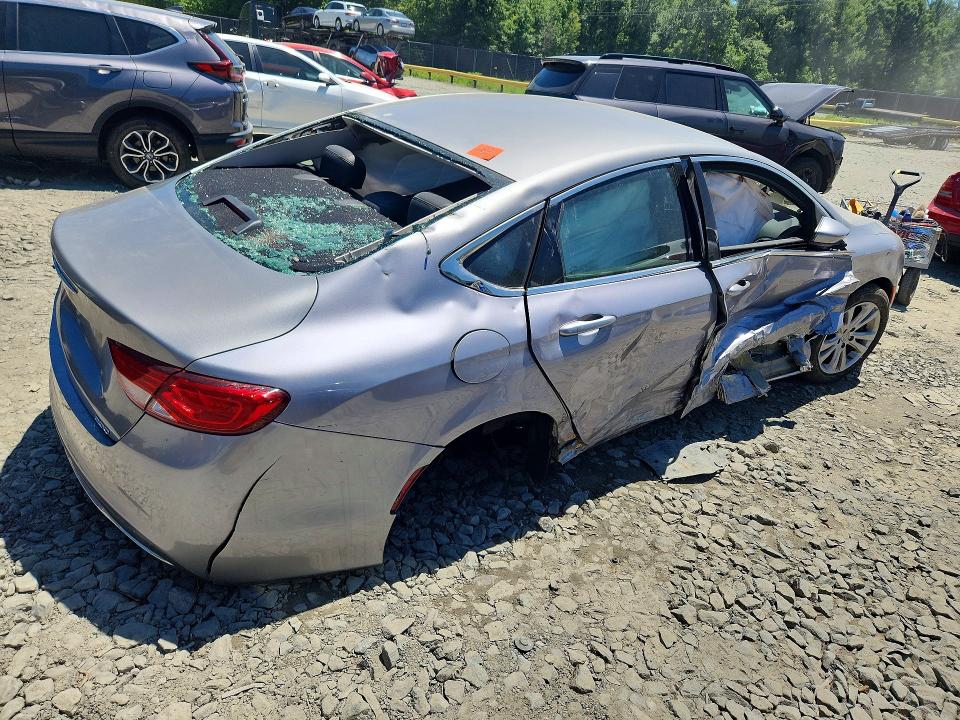 Продаж на аукціоні авто 2015 Chrysler 200, vin: 1C3CCCAB1FN661588, номер лоту: 55337906