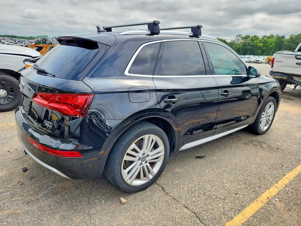 52495156 :رقم المزاد ، WA1BNAFY2J2243807 vin ، 2018 Audi Q5 مزاد بيع