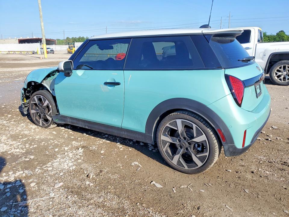 53088136 :رقم المزاد ، WMW23GD02S2W71547 vin ، 2025 Mini Cooper مزاد بيع