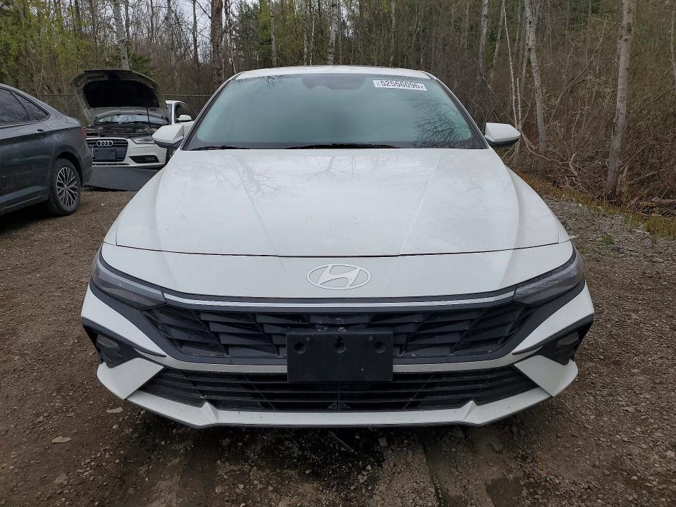 2024 Hyundai Elantra მანქანა იყიდება აუქციონზე, vin: KMHLM4DG5RU705992, აუქციონის ნომერი: 52556096