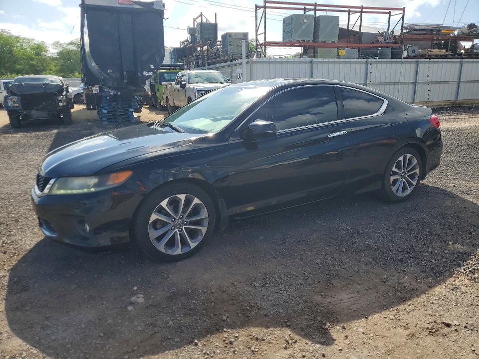54240946 :رقم المزاد ، 1HGCT2B88FA002540 vin ، 2015 Honda Accord مزاد بيع