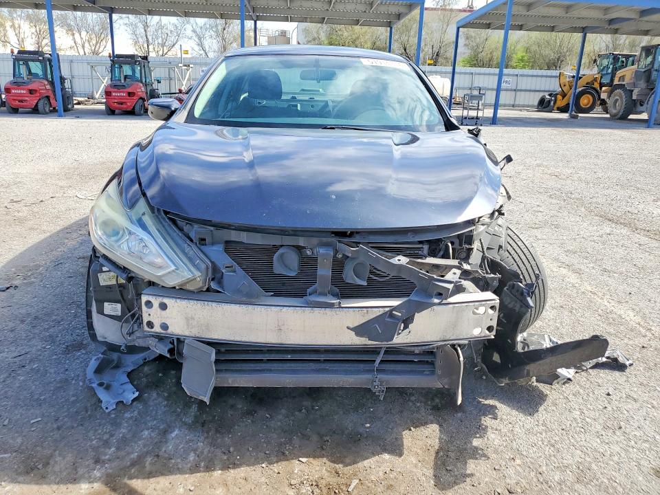 Продаж на аукціоні авто 2017 Nissan Altima, vin: 1N4AL3AP5HC166717, номер лоту: 51914316