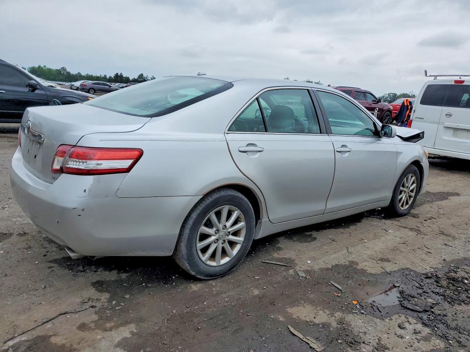 54912436 :رقم المزاد ، 4T4BF3EK3BR179232 vin ، 2011 Toyota Camry مزاد بيع