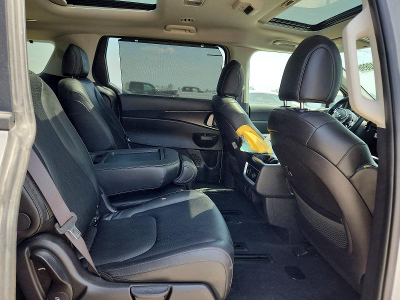 Продаж на аукціоні авто 2025 Kia Carnival, vin: KNDNE5K35S6515023, номер лоту: 50740896