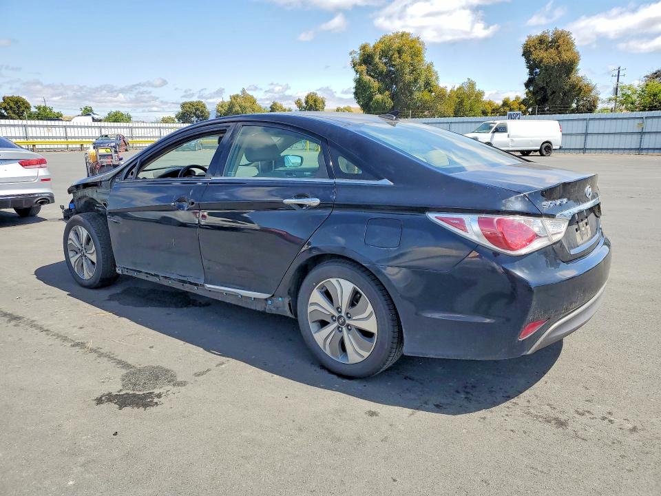 2015 Hyundai Sonata Hybrid მანქანა იყიდება აუქციონზე, vin: KMHEC4A43FA120878, აუქციონის ნომერი: 55413136