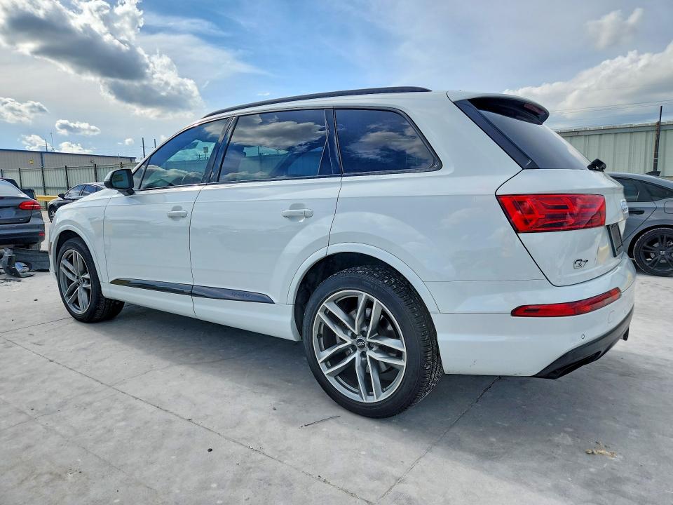 Продажа на аукционе авто 2018 Audi Q7, vin: WA1VAAF75JD042598, номер лота: 55192236