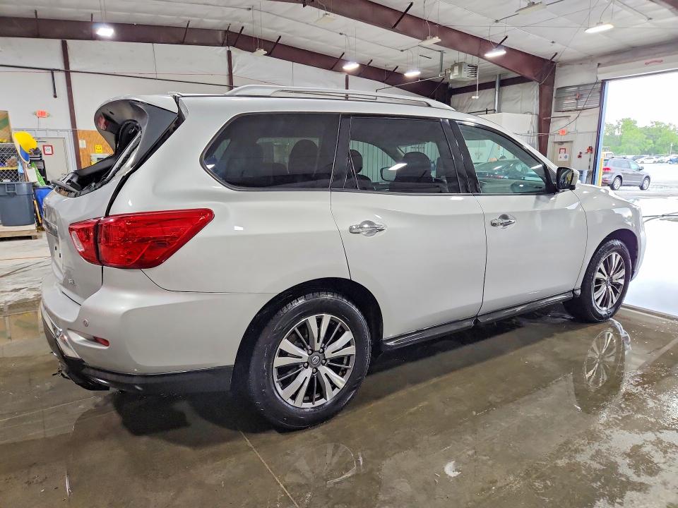 Продажа на аукционе авто 2019 Nissan Pathfinder, vin: 5N1DR2MN1KC611399, номер лота: 52080066