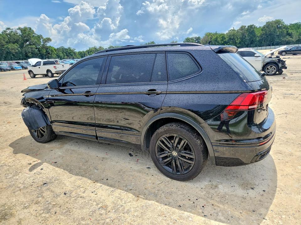55366576 :رقم المزاد ، 3VVCB7AX2NM118486 vin ، 2022 Volkswagen Tiguan مزاد بيع