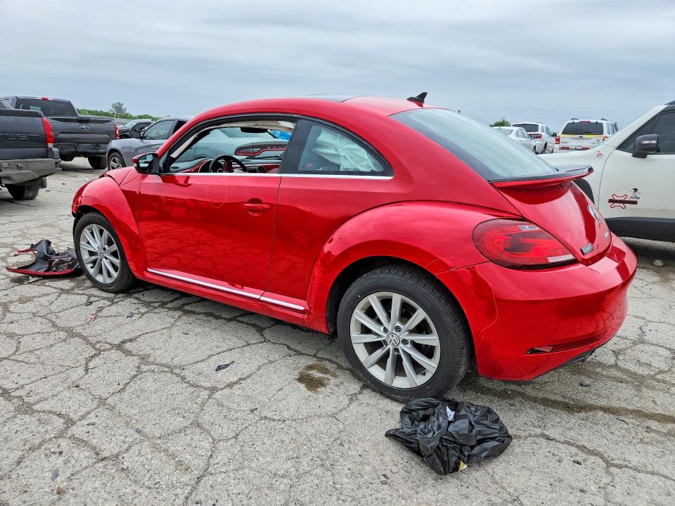 53511726 :رقم المزاد ، 3VWJD7ATXKM719408 vin ، 2019 Volkswagen Beetle مزاد بيع