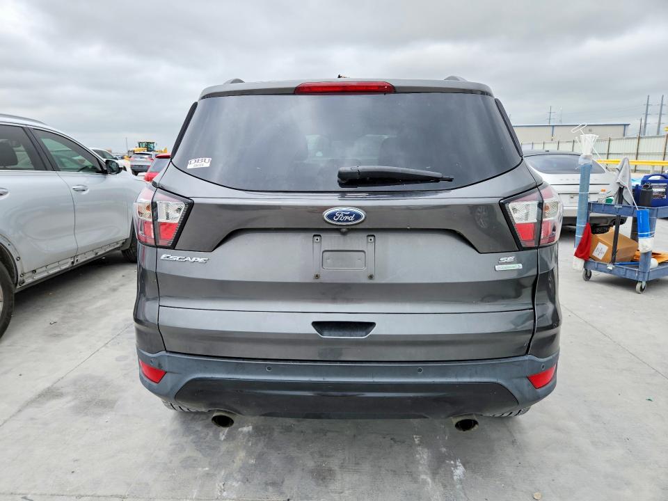 Продажа на аукционе авто 2017 Ford Escape, vin: 1FMCU0GD9HUC11191, номер лота: 54018556