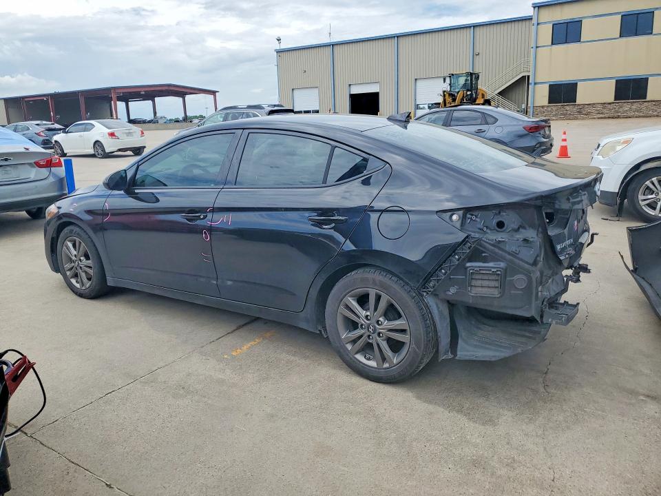55214956 :رقم المزاد ، 5NPD84LF4HH114003 vin ، 2017 Hyundai Elantra مزاد بيع