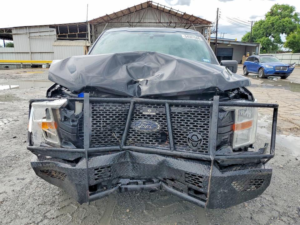 54591566 :رقم المزاد ، 1FTEW1CP3NFA11596 vin ، 2022 Ford F150 مزاد بيع