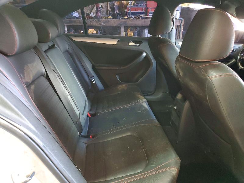 52412756 :رقم المزاد ، 3VW4A7AJ5CM122933 vin ، 2012 Volkswagen Jetta مزاد بيع