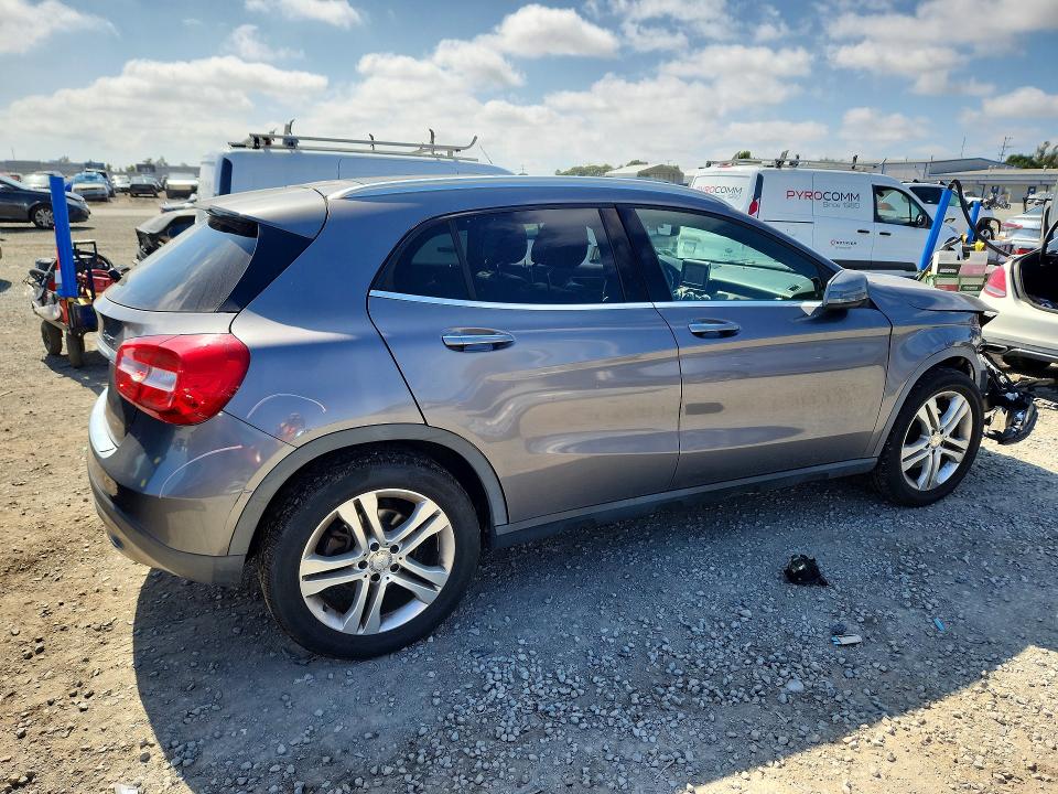 2016 Mercedes-benz Gla მანქანა იყიდება აუქციონზე, vin: WDCTG4GB3GJ194450, აუქციონის ნომერი: 52880886