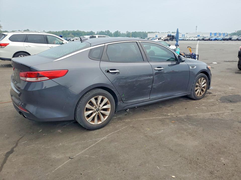 52816236 :رقم المزاد ، 5XXGT4L31HG130723 vin ، 2017 Kia Optima مزاد بيع