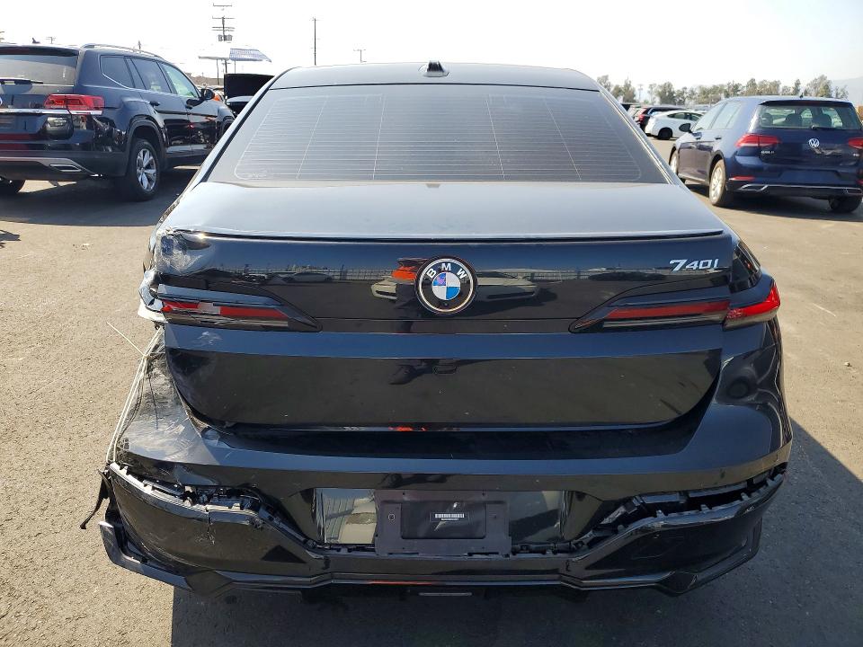 53663476 :رقم المزاد ، WBA23EH05PCN46574 vin ، 2023 Bmw 740 مزاد بيع