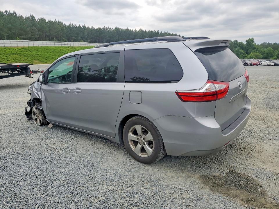 53277466 :رقم المزاد ، 5TDKZ3DC9HS831798 vin ، 2017 Toyota Sienna مزاد بيع
