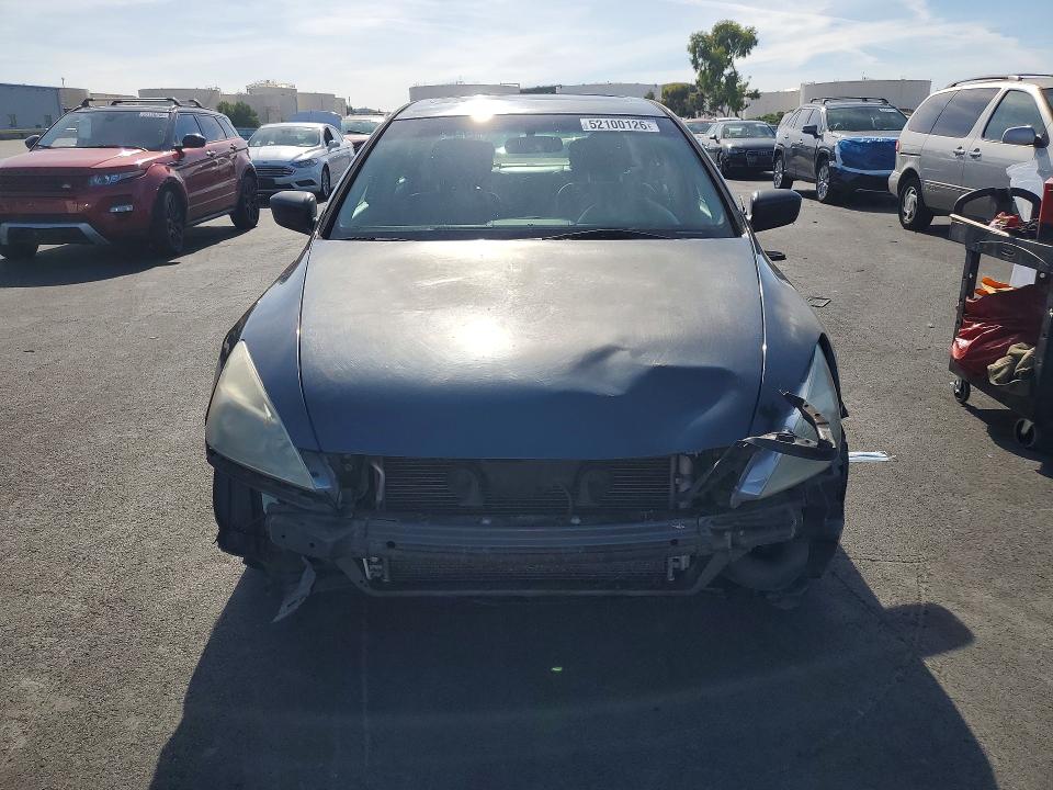 52100126 :رقم المزاد ، 1HGCM55806A114579 vin ، 2006 Honda Accord مزاد بيع
