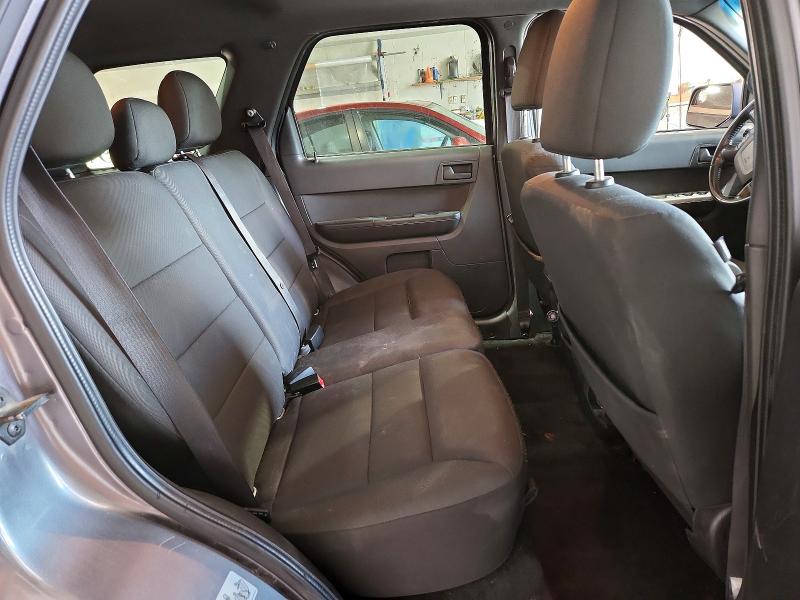 2010 Ford Escape მანქანა იყიდება აუქციონზე, vin: 1FMCU0DG0AKD26052, აუქციონის ნომერი: 54953846