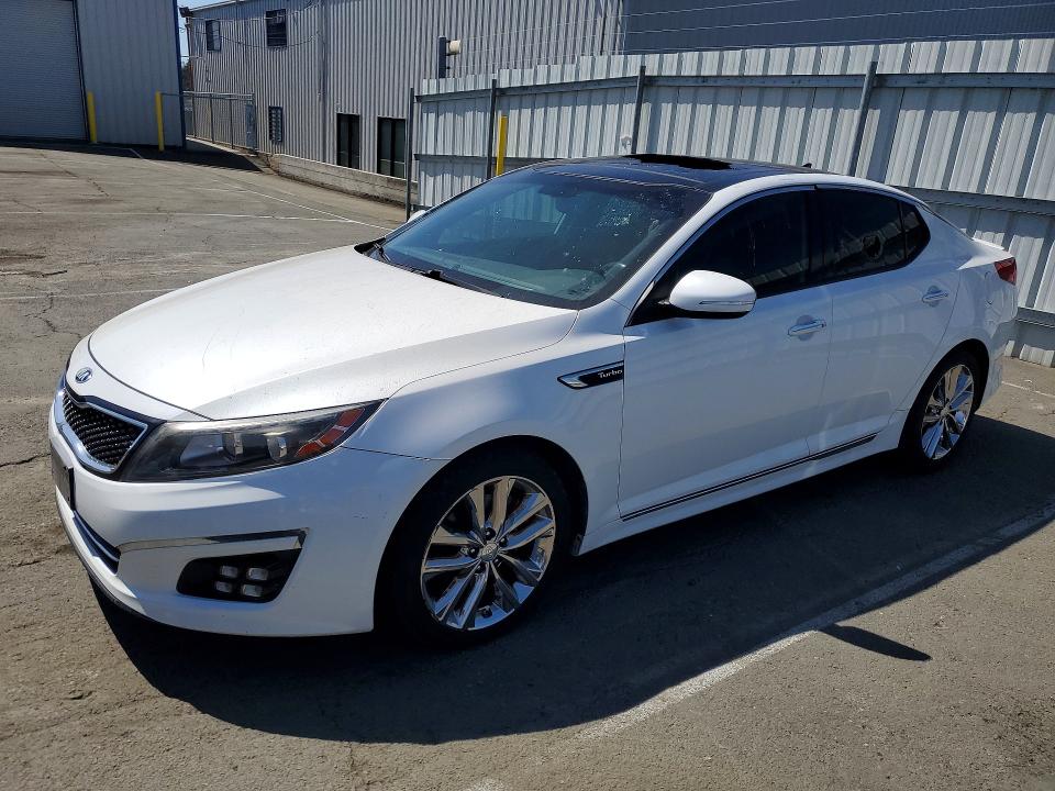 Auction sale of the 2015 Kia Optima, vin: 5XXGR4A65FG509605, lot number: 53112626