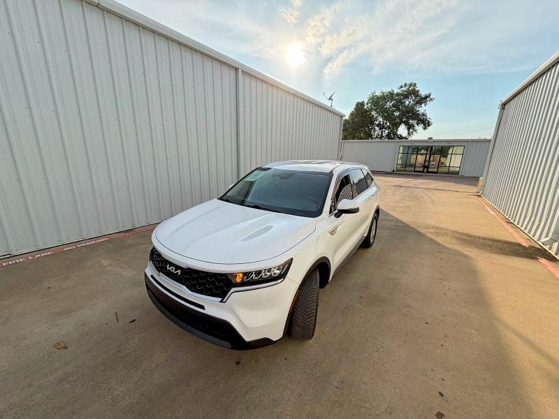 2022 Kia Sorento მანქანა იყიდება აუქციონზე, vin: 5XYRG4LC8NG157373, აუქციონის ნომერი: 55645126