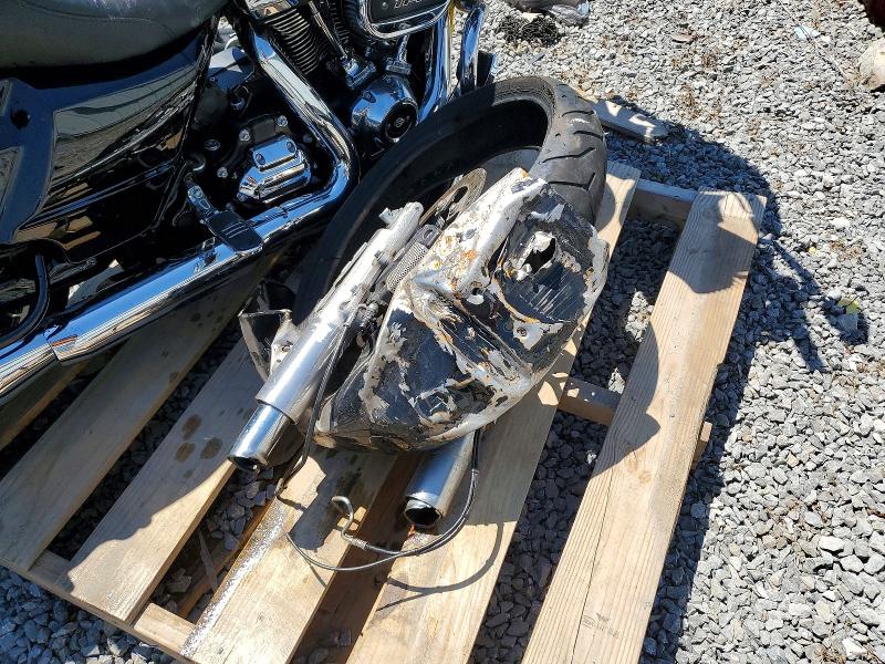 49569686 :رقم المزاد ، 1HD1KTP1XMB601522 vin ، 2021 Harley-davidson Fltrxs مزاد بيع