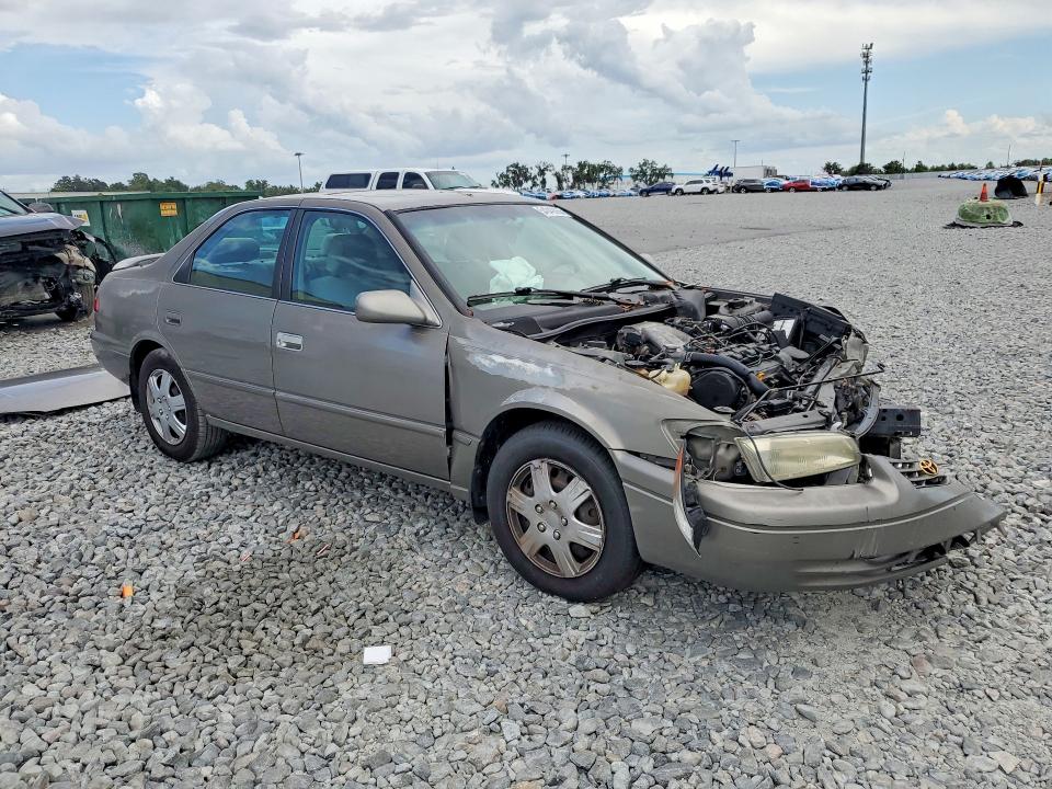 54042666 :رقم المزاد ، 4T1BF28K4WU047182 vin ، 1998 Toyota Camry مزاد بيع