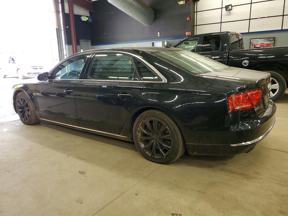 54393216 :رقم المزاد ، WAURVAFD0BN024715 vin ، 2011 Audi A8 مزاد بيع