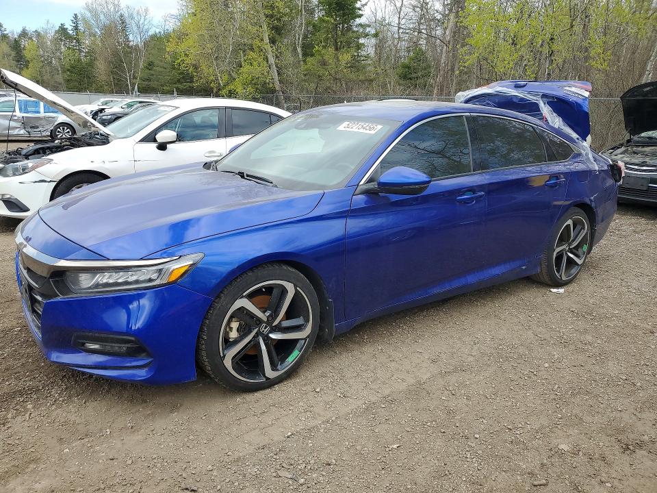 Продаж на аукціоні авто 2018 Honda Accord, vin: 1HGCV1F30JA811588, номер лоту: 52215456