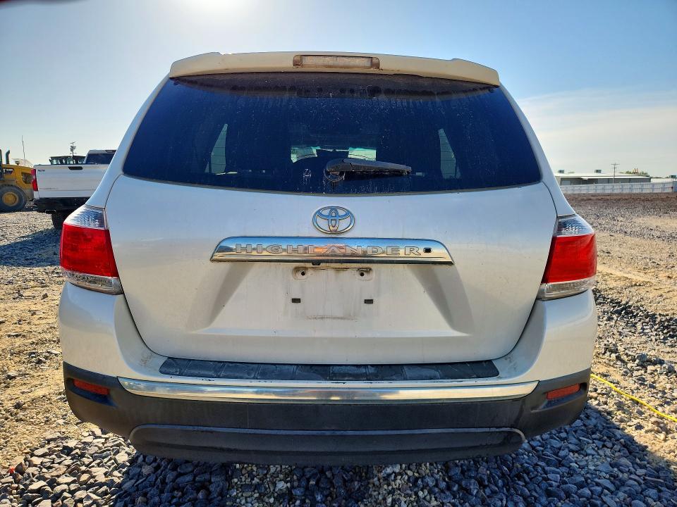 Auction sale of the 2013 Toyota Highlander, vin: 5TDYK3EH1DS121779, lot number: 53073246