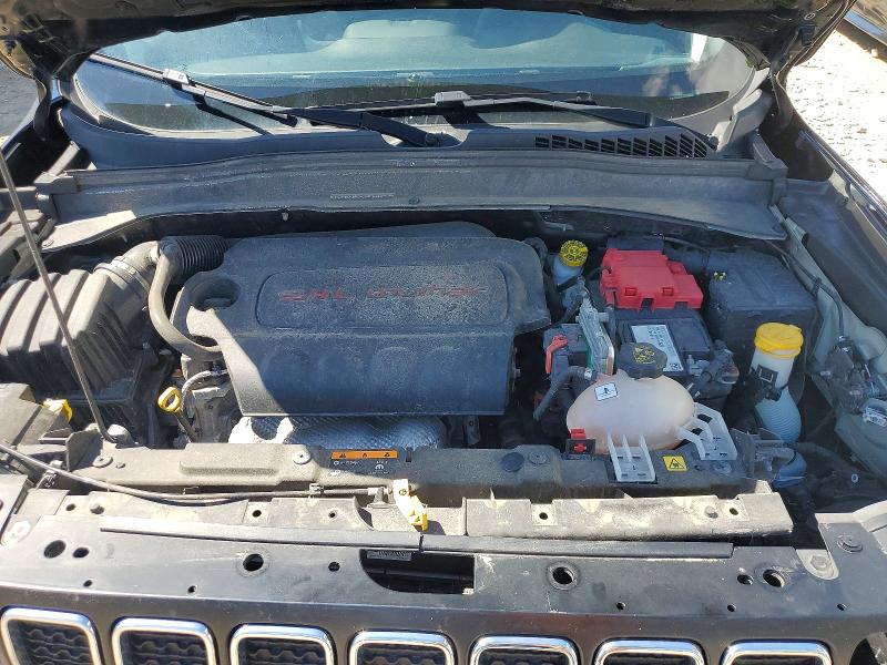 2020 Jeep Renegade მანქანა იყიდება აუქციონზე, vin: ZACNJBAB7LPL23925, აუქციონის ნომერი: 53597326