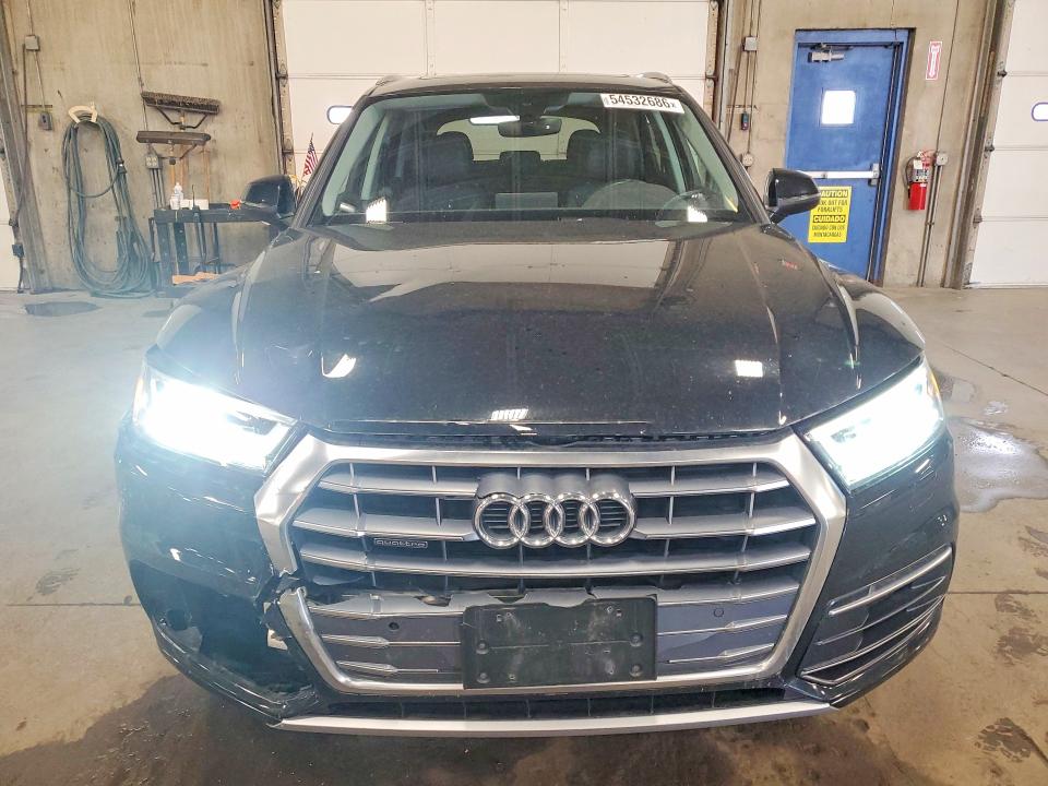 54532686 :رقم المزاد ، WA1BNAFY0J2232921 vin ، 2018 Audi Q5 مزاد بيع