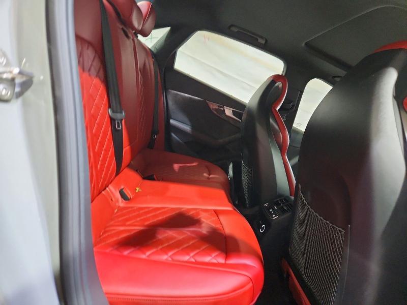 53785496 :رقم المزاد ، WAUB4AF49KA003731 vin ، 2019 Audi S4 مزاد بيع