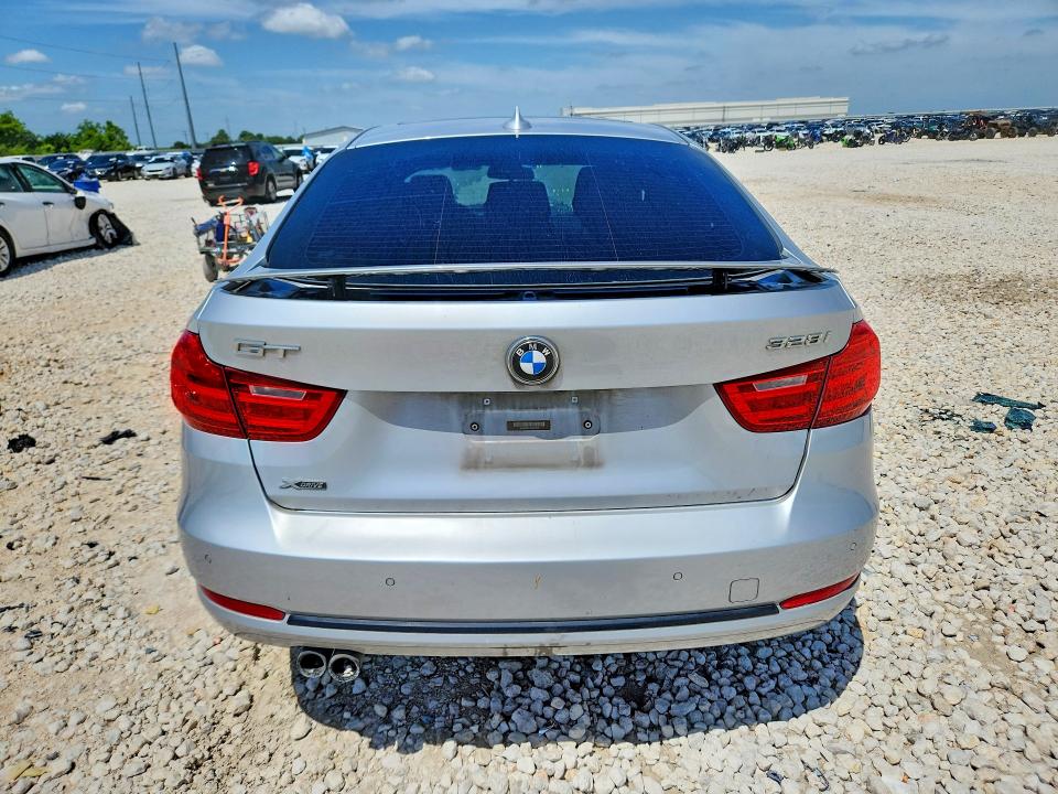 54555686 :رقم المزاد ، WBA8Z5C51GGS37818 vin ، 2016 Bmw 328 مزاد بيع