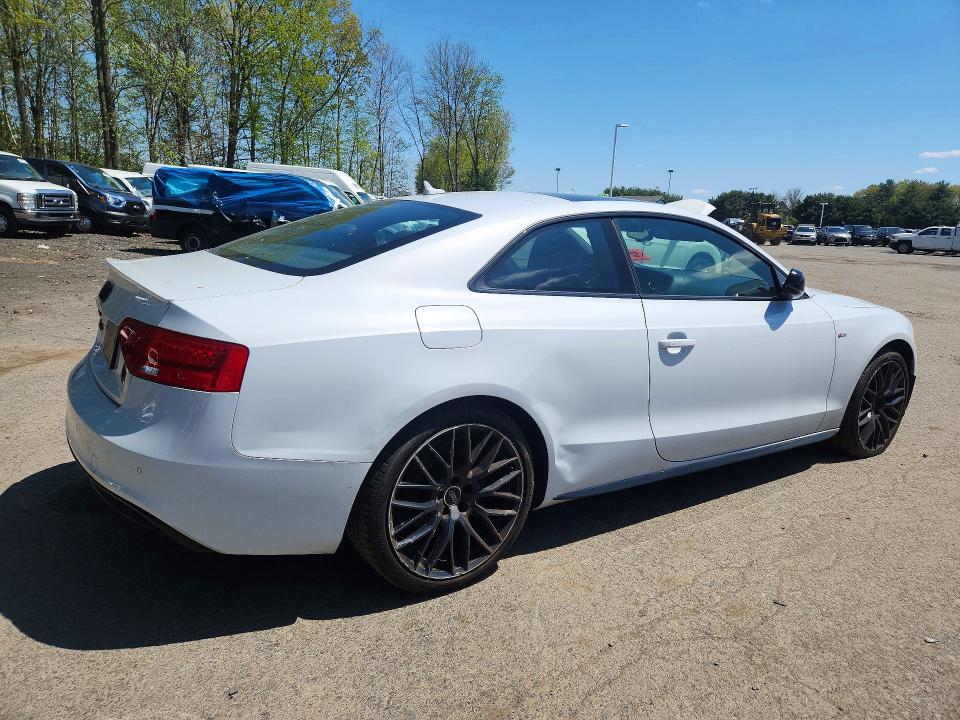 Продаж на аукціоні авто 2017 Audi A5, vin: WAUD2AFR2HA001533, номер лоту: 52201076