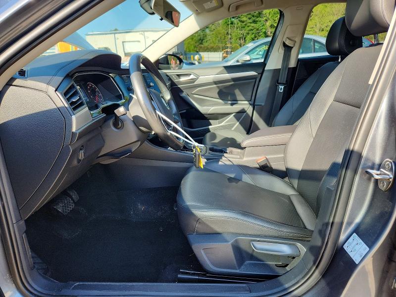 53832116 :رقم المزاد ، 3VWC57BU7KM144195 vin ، 2019 Volkswagen Jetta مزاد بيع