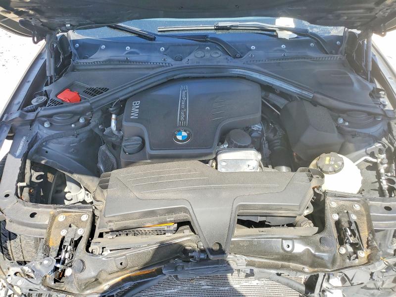 53844536 :رقم المزاد ، WBA3A5G5XENP31826 vin ، 2014 Bmw 328 مزاد بيع