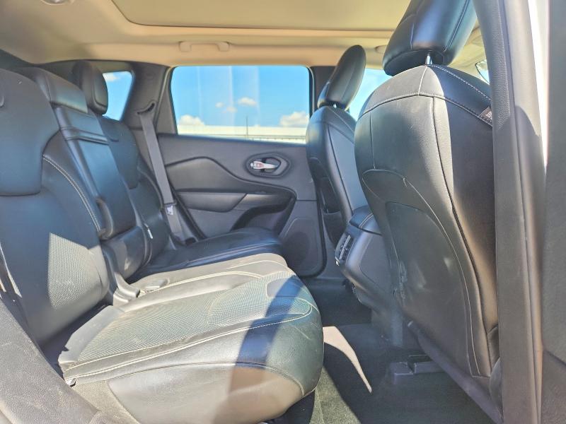 52718976 :رقم المزاد ، 1C4PJMDS5EW203291 vin ، 2014 Jeep Cherokee مزاد بيع