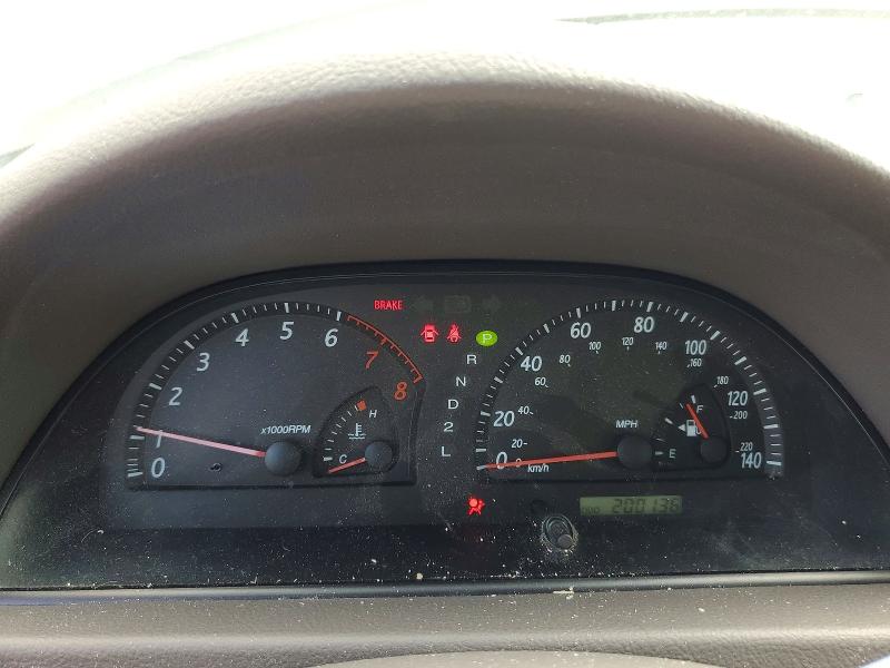 2004 Toyota Camry მანქანა იყიდება აუქციონზე, vin: JTDBE32K740272562, აუქციონის ნომერი: 52456096