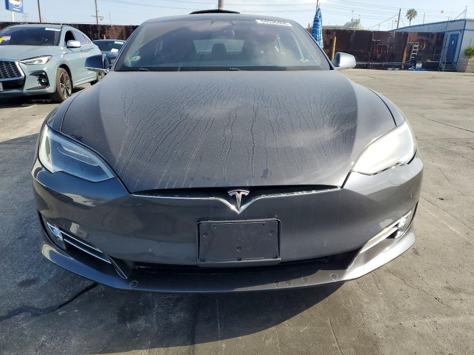 Продаж на аукціоні авто 2018 Tesla Model S, vin: 5YJSA1E22JF273983, номер лоту: 54536466