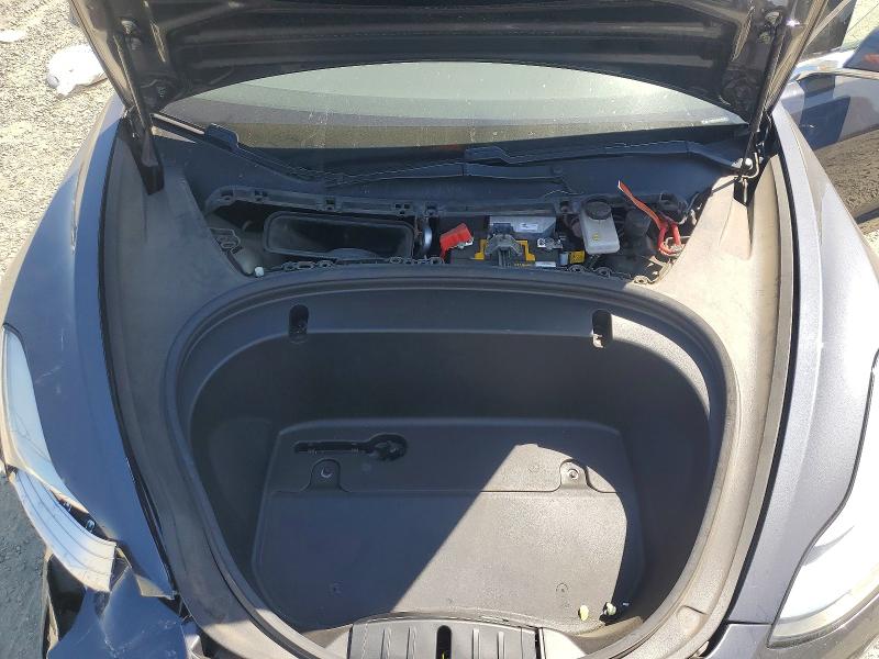 53647596 :رقم المزاد ، 5YJ3E1EB4LF649630 vin ، 2020 Tesla Model 3 مزاد بيع
