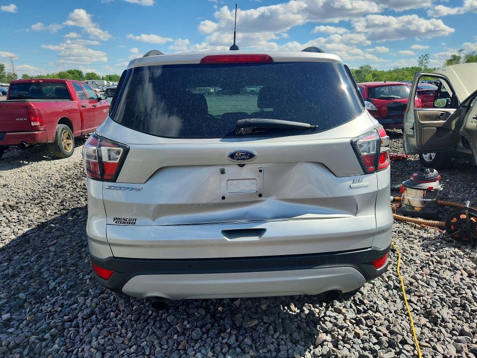 Продажа на аукционе авто 2017 Ford Escape, vin: 1FMCU0GD1HUA12376, номер лота: 53367576