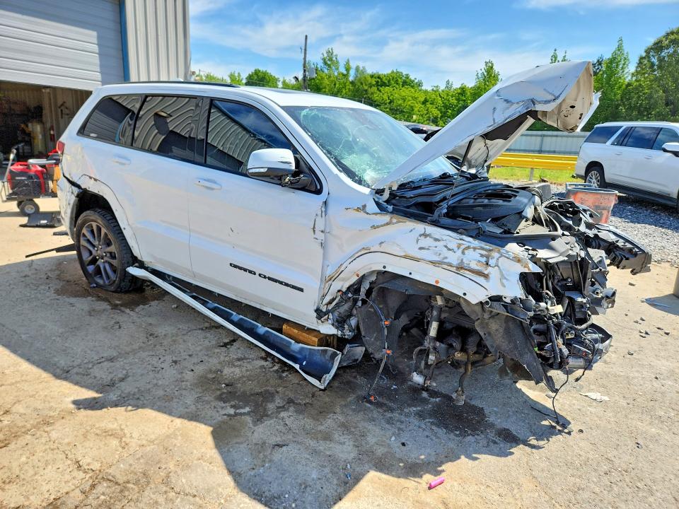 2018 Jeep Grand Cherokee მანქანა იყიდება აუქციონზე, vin: 1C4RJFCG0JC249883, აუქციონის ნომერი: 52263856