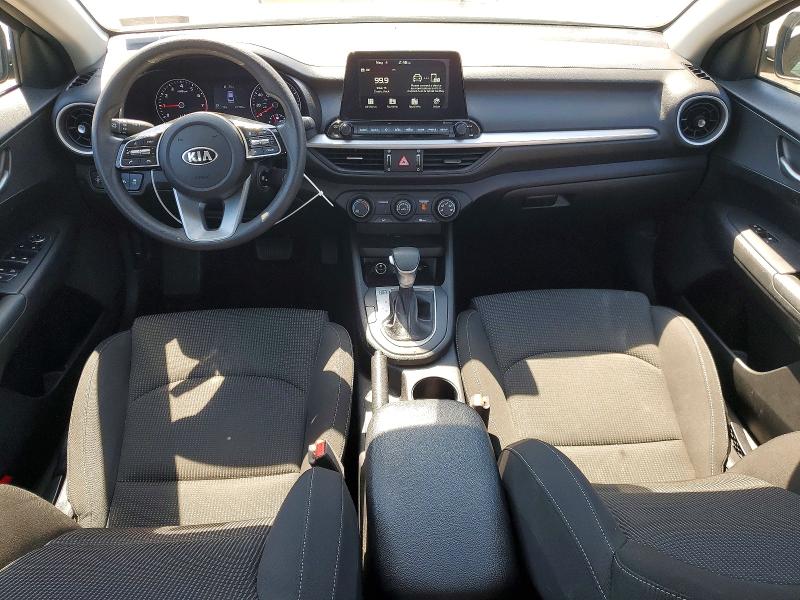 2020 Kia Forte მანქანა იყიდება აუქციონზე, vin: 3KPF24AD5LE226978, აუქციონის ნომერი: 51609106